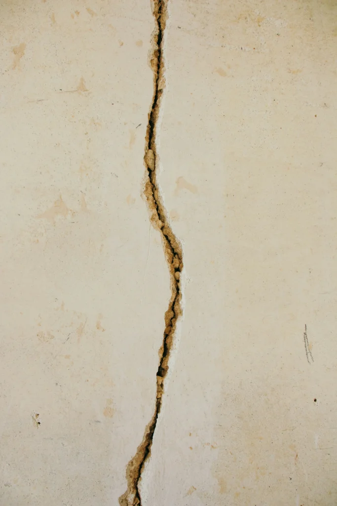 Residential Structural Inspection Crack in the Wall